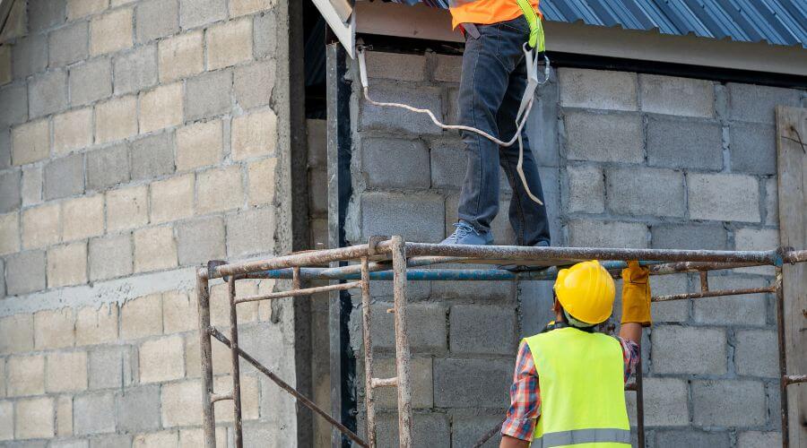 Expert Emergency Roof Repairs services in Justin, TX